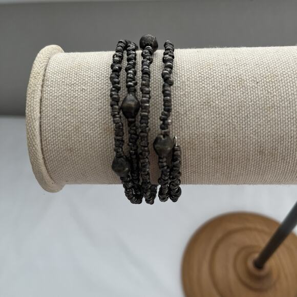 Metallic beaded coil bracelet, retro, boho, casual, one size - Picture 5 of 5